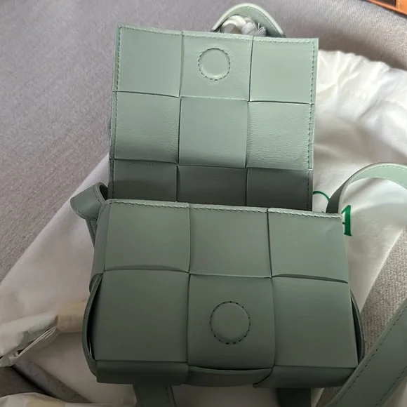 BOTTEGA VENETA Cassette Mini (Nano) Crossbody Bag in Green avocado - Picture 2 of 8